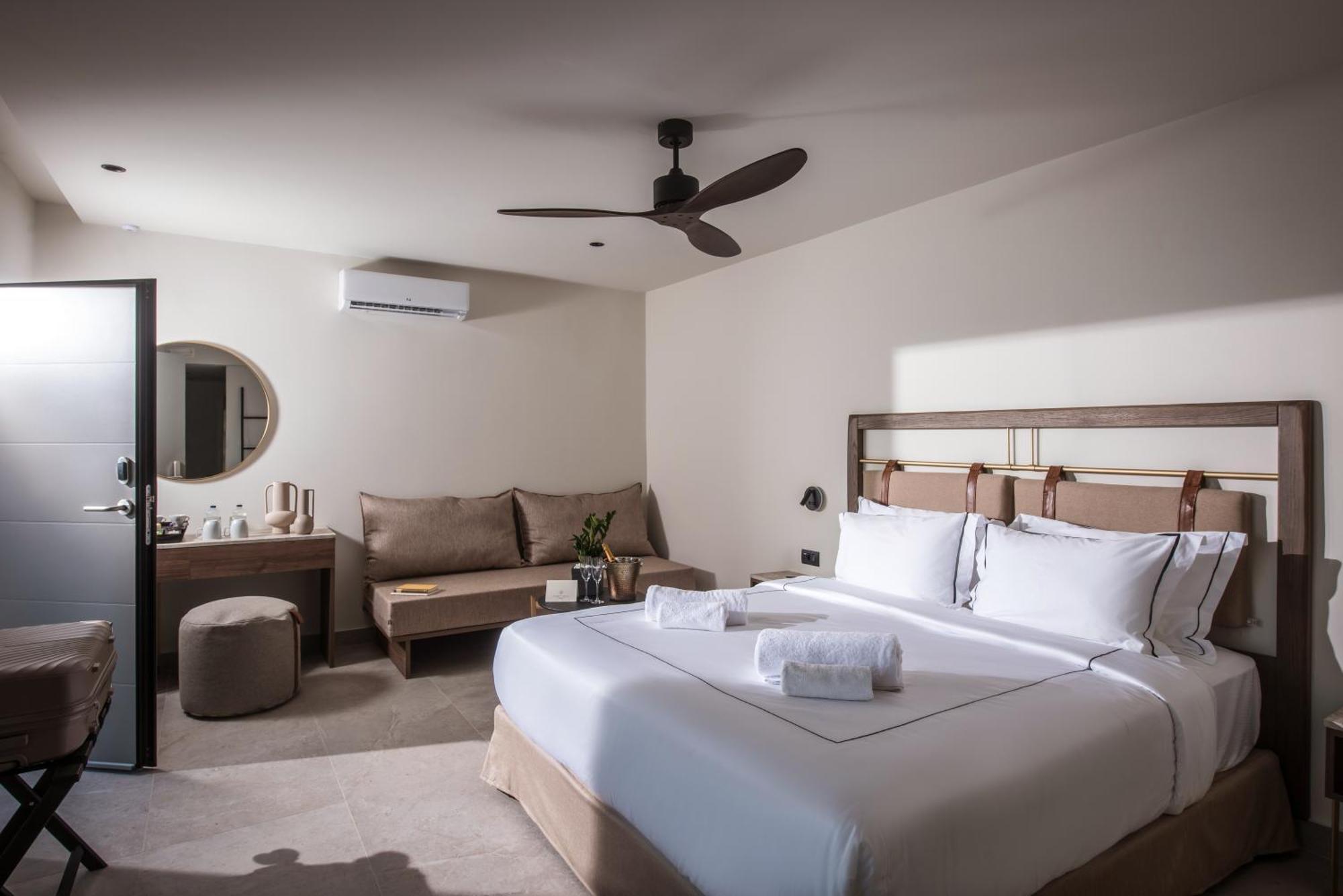 Elounda Infinity Exclusive Resort & Spa - Adults Only Ngoại thất bức ảnh